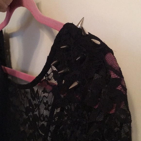 Black lacy dress - Picture 4 of 4